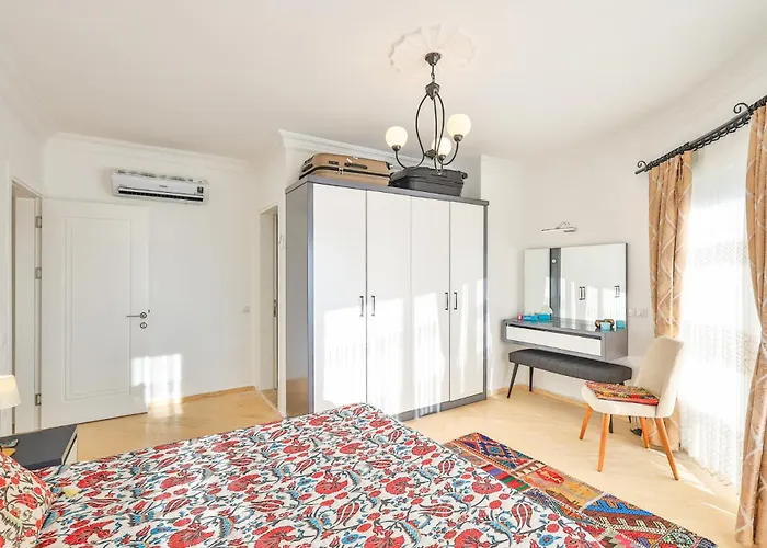 Kalkan Apartment For 4 With Pool
